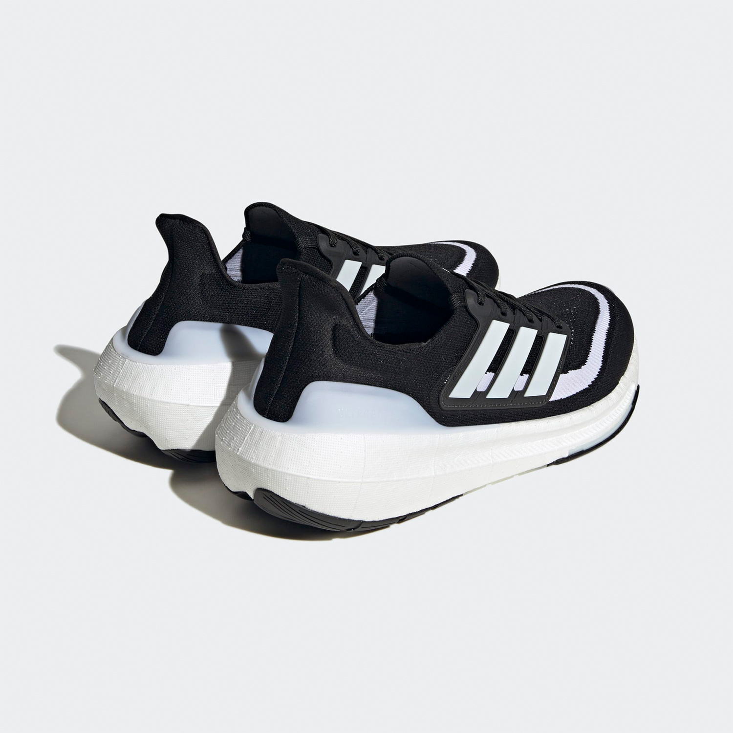 Sepatu lari olahraga pria dan  - Adidas Shoes Ultraboost Light ulasan dan harga